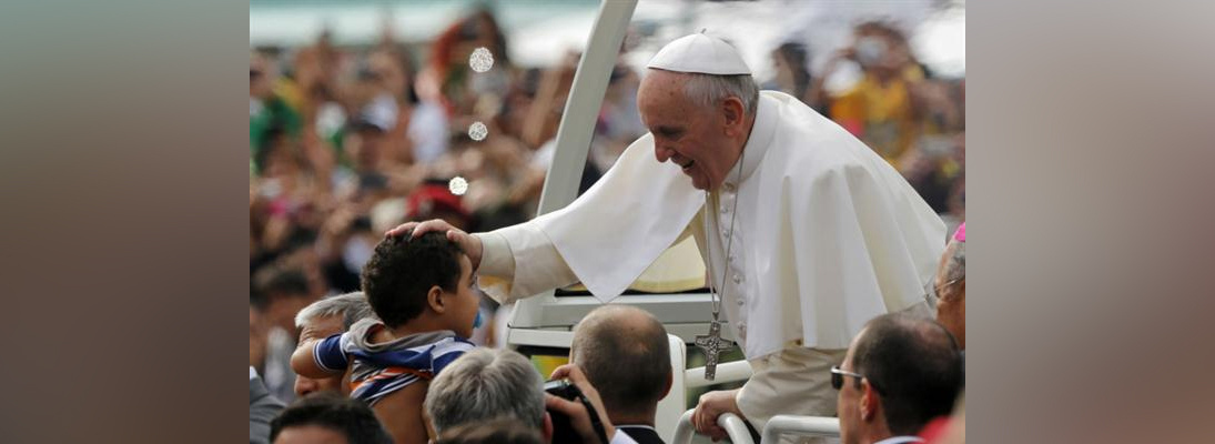 Papa Francisco tocó un asunto casi prohibido y los medios fingieron no oír