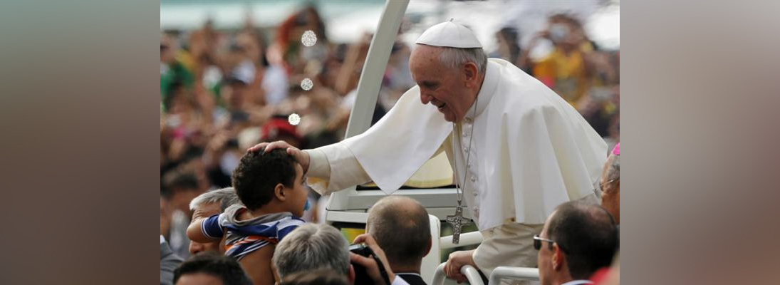 BERGOGLIO OBLIGA A PASAR EL PLATILLO