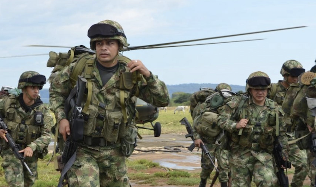 Colombia: soldados en la turbulencia