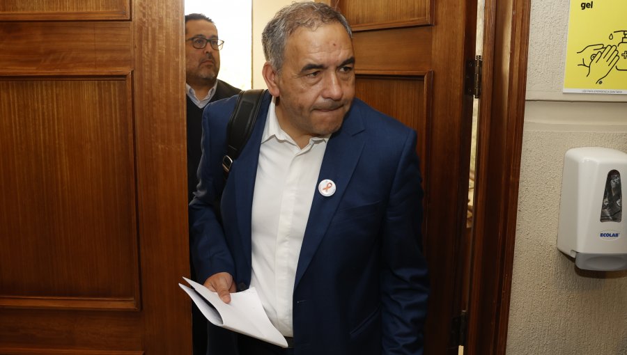 FIDEL ESPINOZA SOBRE REVOLUCIÓN DEMOCRATICA: “GIORGIO JACKSON FUNDÓ ESTE PARTIDO DE LA CORRUPCIÓN Y ESTÁ CALLADITO” FIDEL ESPINOZA SOBRE REVOLUCIÓN DEMOCRATICA: “GIORGIO JACKSON FUNDÓ ESTE PARTIDO DE LA CORRUPCIÓN Y ESTÁ CALLADITO”