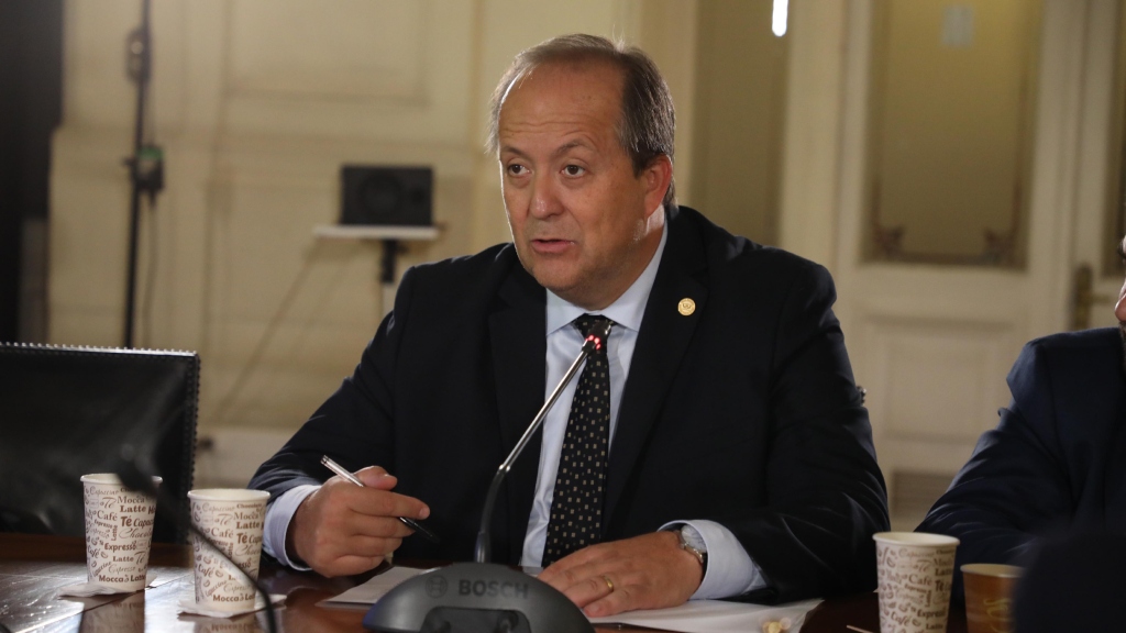 FISCAL ANGEL VALENCIA Y CRIMEN ORGANIZADO: “OJALÁ PUDIÉRAMOS TENER UN MAYOR VINCULO CON VENEZUELA” FISCAL ANGEL VALENCIA Y CRIMEN ORGANIZADO: “OJALÁ PUDIÉRAMOS TENER UN MAYOR VINCULO CON VENEZUELA”