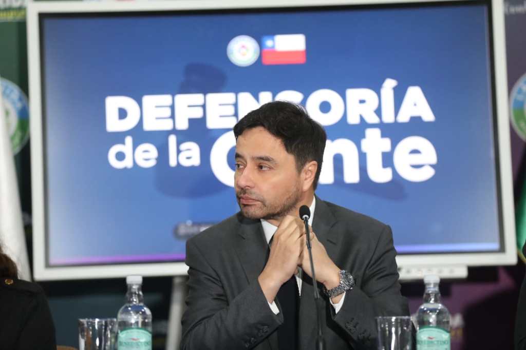 RODOLFO CARTER: «LOS QUE INDULTAN DELINCUENTES ESTÁN EN LA MONEDA, Y NO ESTÁN POR APROBAR ESTA CONSTITUCIÓN» RODOLFO CARTER: «LOS QUE INDULTAN DELINCUENTES ESTÁN EN LA MONEDA, Y NO ESTÁN POR APROBAR ESTA CONSTITUCIÓN»