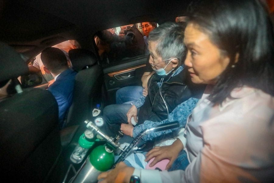 TRAS 16 AÑOS ENCARCELADO ALBERTO FUJIMORI FUE DEJADO EN LIBERTAD TRAS 16 AÑOS ENCARCELADO ALBERTO FUJIMORI FUE DEJADO EN LIBERTAD